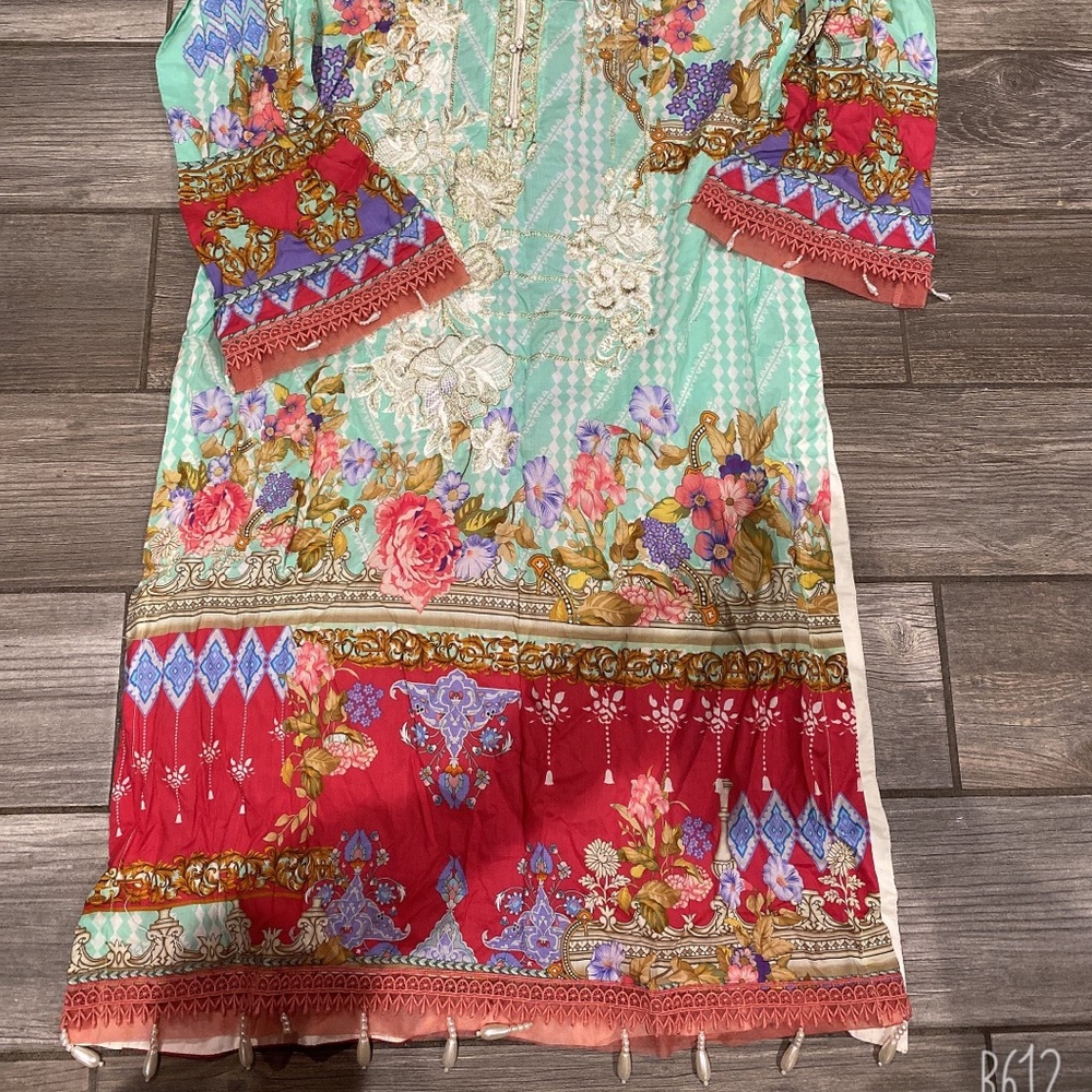 Pakistani Kurta - image 2